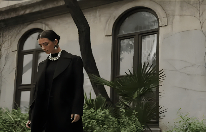 Discover Daily Elegance